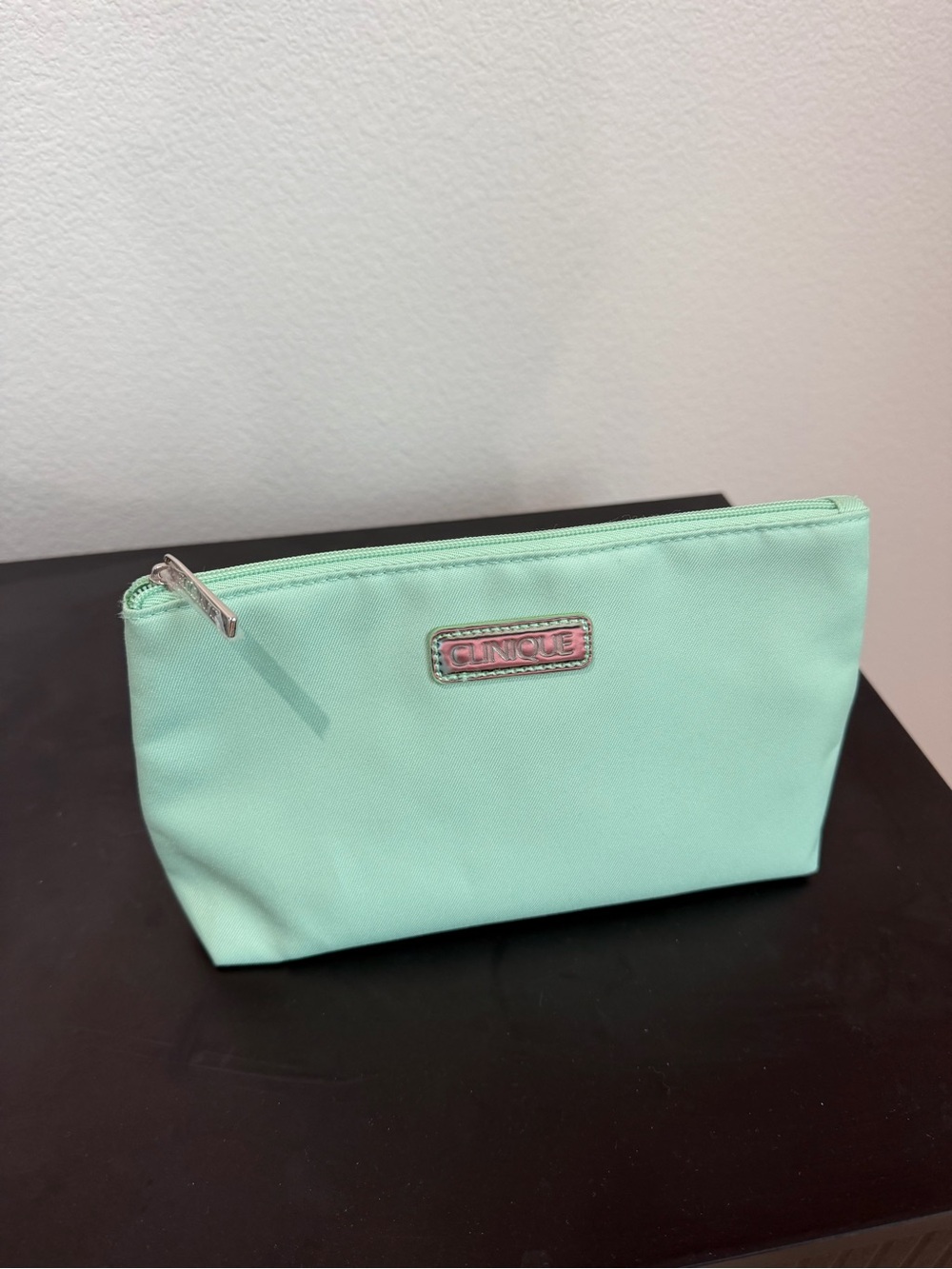 Clinique Mint Green Zip Cosmetic Pouch